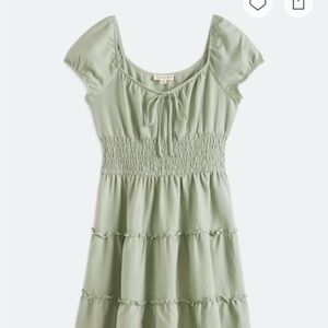 Women’s Light Green Dress